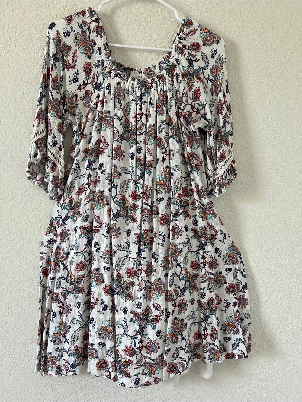 White Floral Pleated Boho Dress